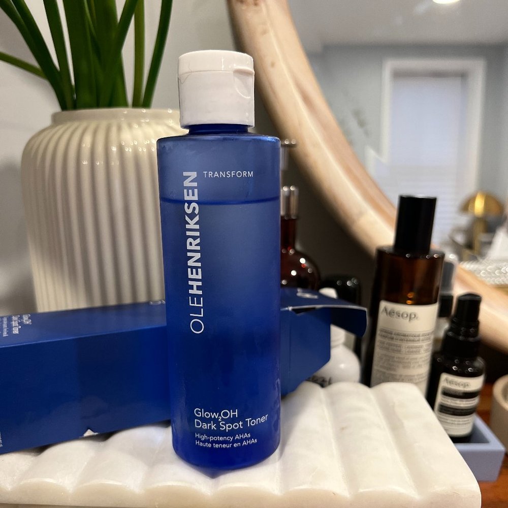 OLEHENRIKSEN Glow2OH Dark Spot Toner